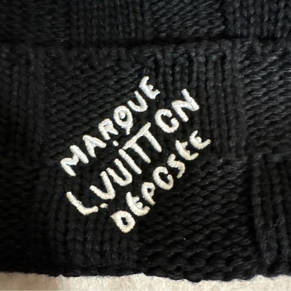 Louis Vuitton Black Logo Beanie - Picture 2 of 6